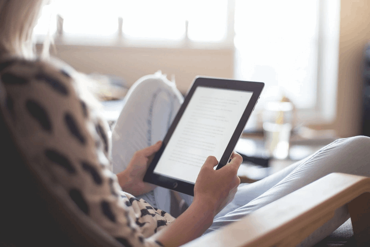 girl reading